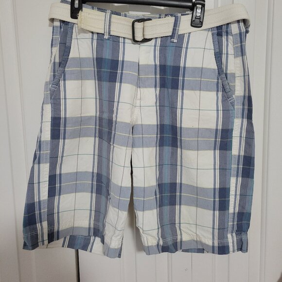 American Eagle Outfitters Blue White Plaid Shorts w/ White Belt [Size: Men's 30] - Picture 1 of 6